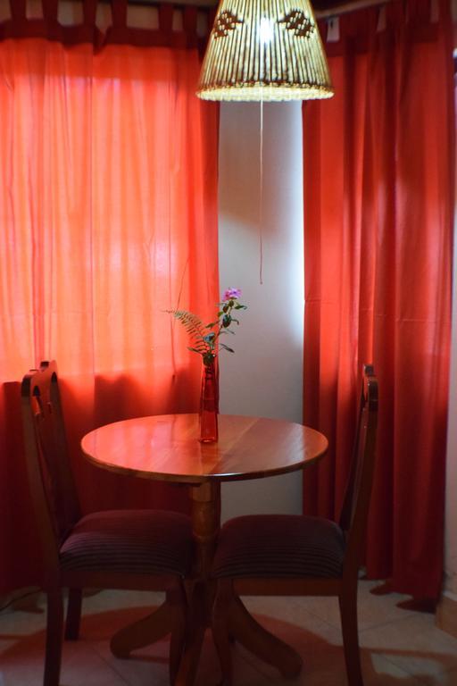 Martha'S Guesthouse ซานอิกนาซิโอ ภายนอก รูปภาพ
