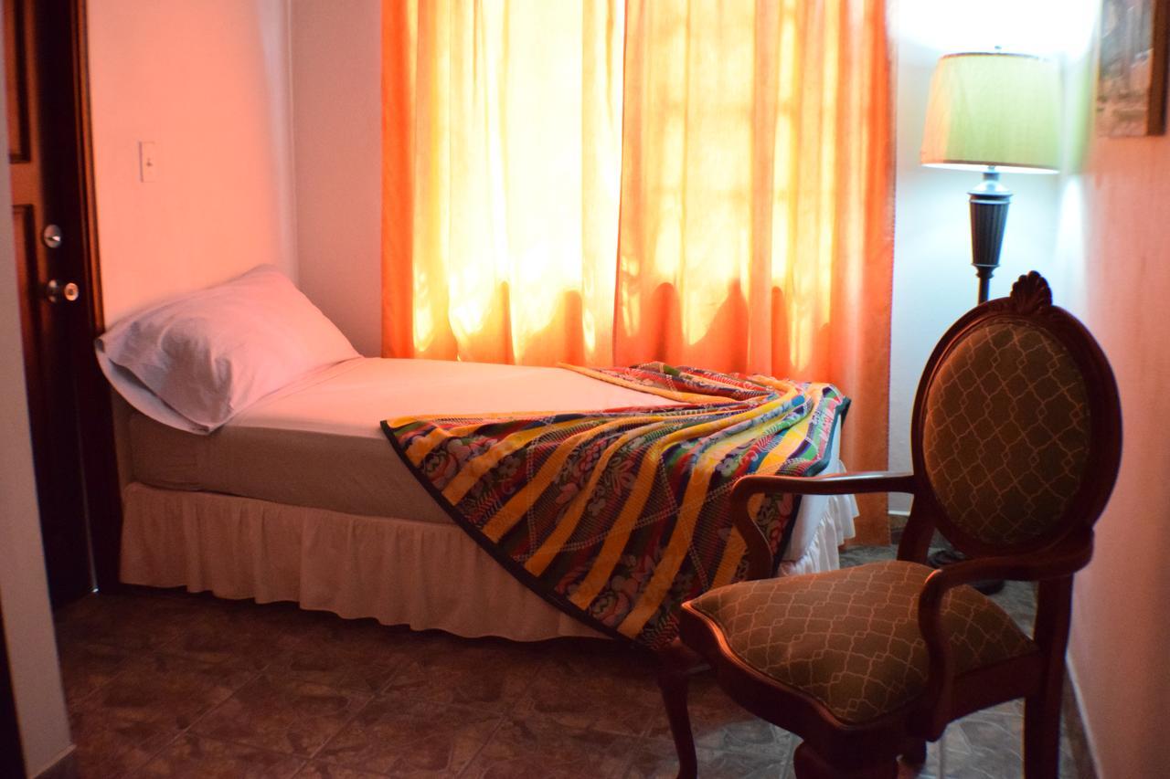 Martha'S Guesthouse ซานอิกนาซิโอ ห้อง รูปภาพ